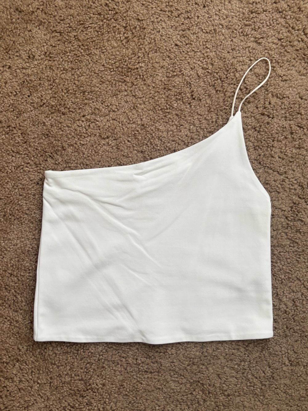 Aritzia x Babaton White Asymmetric One-Shoulder Tank Top